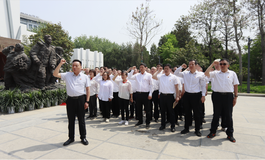 砥礪初心使命，汲取奮進(jìn)力量丨花花牛乳業(yè)集團(tuán)黨委組織開展學(xué)習(xí)“焦裕祿精神”主題黨日活動