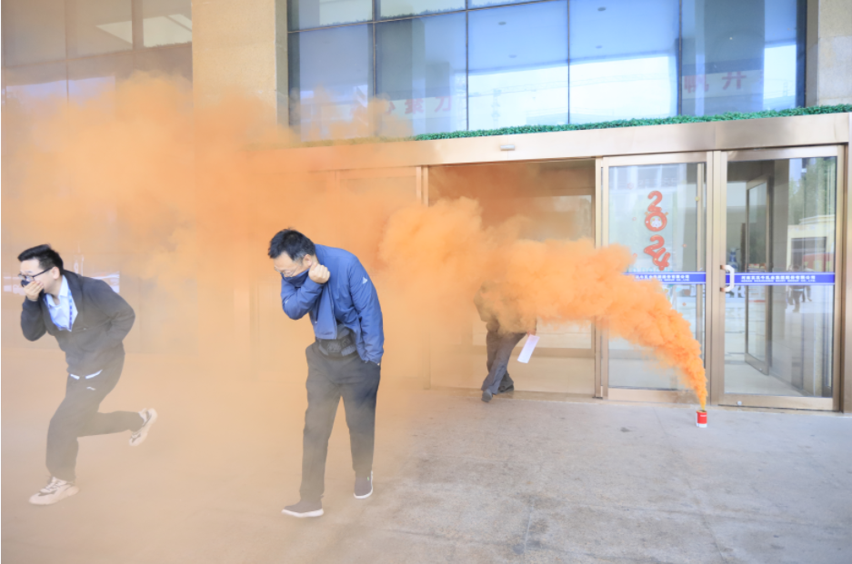 增強(qiáng)消防意識(shí)，筑牢安全底線丨花花牛乳業(yè)集團(tuán)組織消防應(yīng)急演練