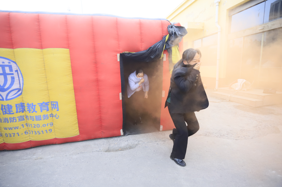 增強(qiáng)消防意識(shí)，筑牢安全底線丨花花牛乳業(yè)集團(tuán)組織消防應(yīng)急演練