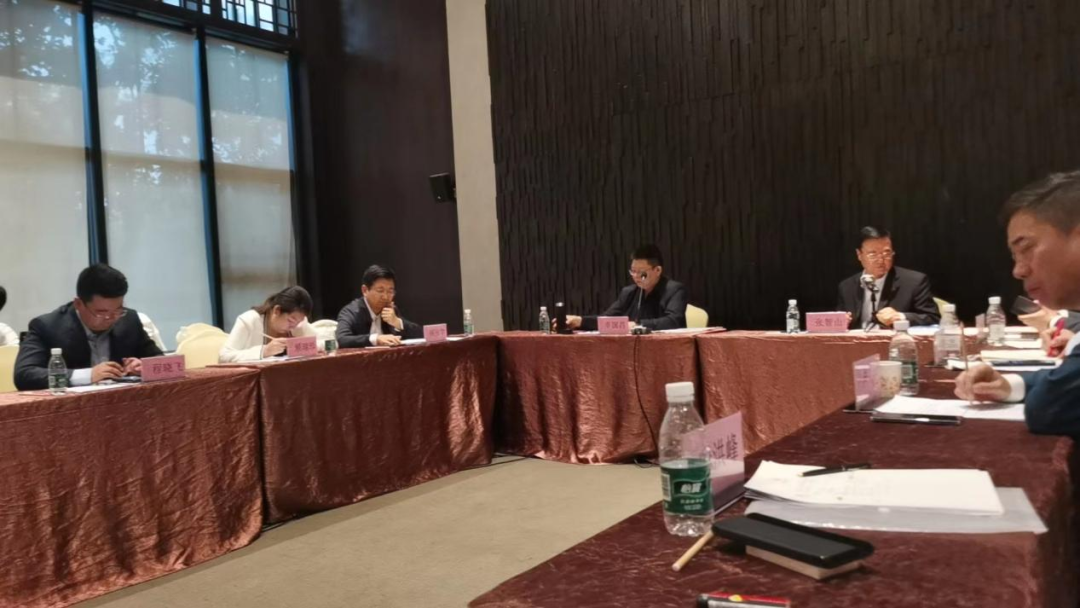 花花牛乳業(yè)集團(tuán)參加2023國家“學(xué)生飲用奶計(jì)劃”工作會(huì)