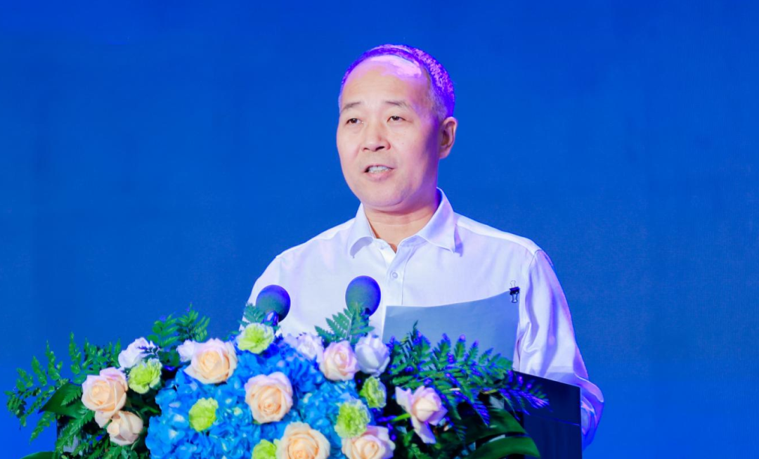 啟航新征程 點(diǎn)亮新賽道丨花花牛乳業(yè)集團(tuán)參加第十四屆中國(guó)奶業(yè)大會(huì)暨D20峰會(huì)，榮獲“中國(guó)乳制品生產(chǎn)企業(yè)現(xiàn)代化等級(jí)5A級(jí)”評(píng)定殊榮