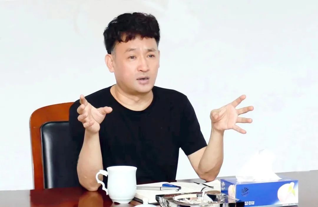 繼往開來 · 再創(chuàng)輝煌 | 花花牛乳業(yè)集團(tuán)召開9月營(yíng)銷、養(yǎng)殖及飼料月度經(jīng)營(yíng)工作會(huì)議