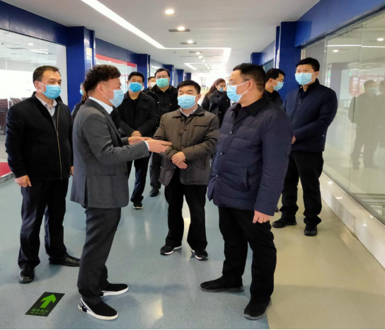 省委統(tǒng)戰(zhàn)部副部長(zhǎng)張紅林一行蒞臨花花牛乳業(yè)集團(tuán) 調(diào)研復(fù)工復(fù)產(chǎn)暨二七區(qū)民營(yíng)經(jīng)濟(jì)發(fā)展工作座談會(huì)