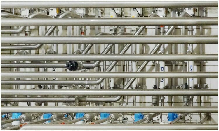 走進(jìn)工廠 走進(jìn)工廠