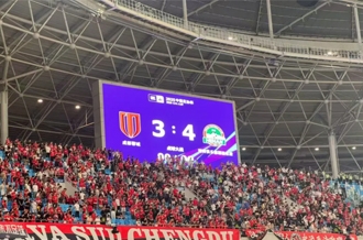 榮耀時(shí)刻，共赴巔峰——河南花花牛乳業(yè)集團(tuán)見(jiàn)證河南足球歷史性突破，與一億家鄉(xiāng)人民共燃鐵血榮光！